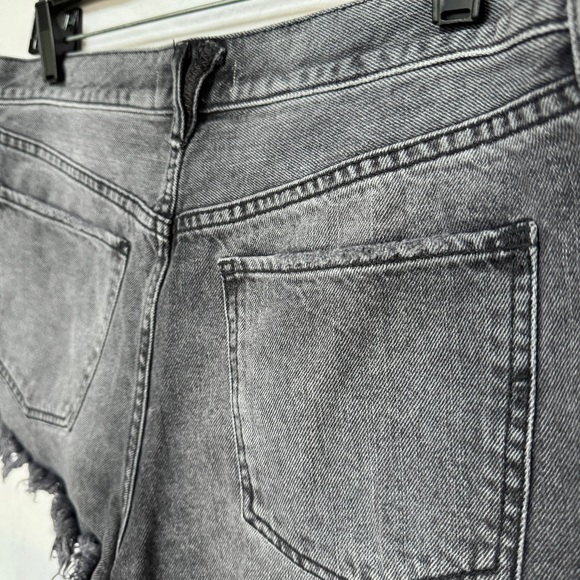 Free People Distressed Jean High Waisted Cut Off Denim Button-Up Booty Shorts - Picture 8 of 9